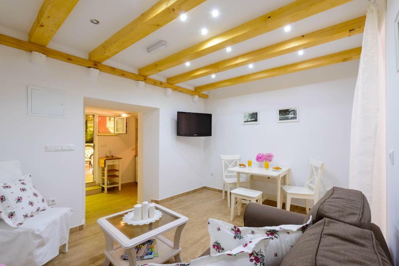 Leona Apartments Ragusa Esterno foto
